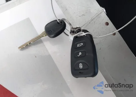 2018 Hyundai Elantra Sel z USA, uszkodzony, nr VIN 5NPD84LF4JH233935